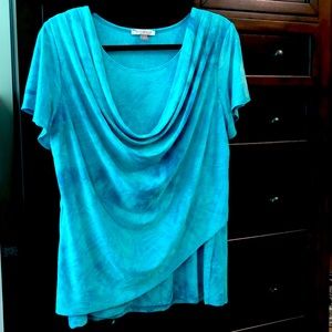 Roz and Ali summer top